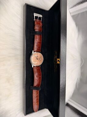 Vintage Fendi Leather Men’s Watch